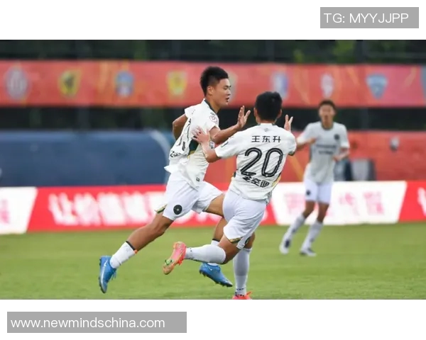 成都篮球队在奥运会积分榜上以62分稳居第一名引发关注